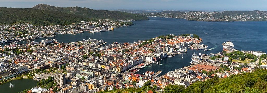 View from Fløyen, one of the seven mountains surrounding Bergen. Photo: visitbergen.com