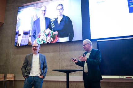 Helge on stage with Geir