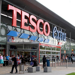 Tesco store. Foto: Viorel Dudau/Dreamstime