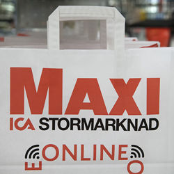 E-commerce bag from Maxi Photo: Jessica Gow/ICA