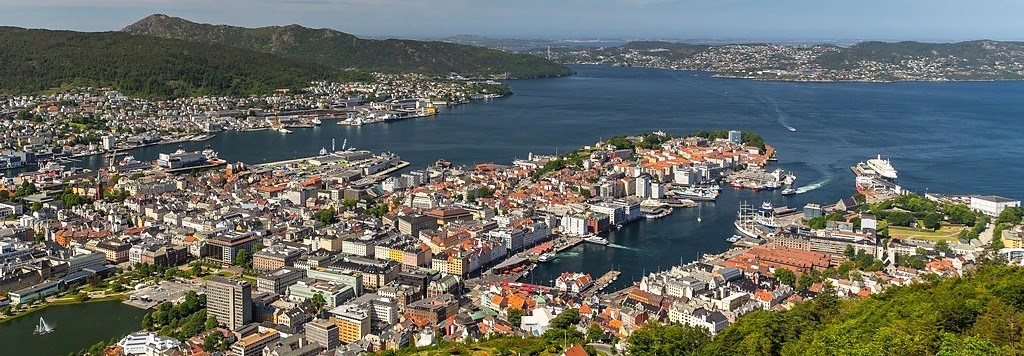 Bilde av Bergen, sett frå Fløyen. Foto: Bergen Reiselivslag / visitbergen.com