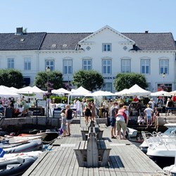 Risør (wikipedia)