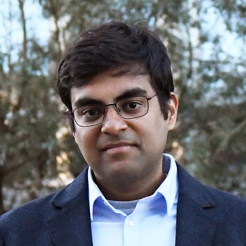 Akshay Arun Moorthy_500px.jpg