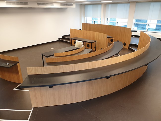 One of the two case auditoriums on the ground floor.