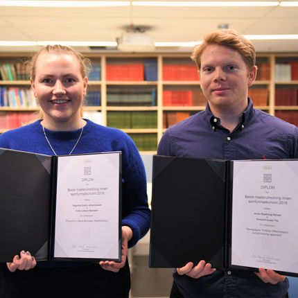 NHH-studentene Frida Lobenz Skarstein og Tormod Fauske.