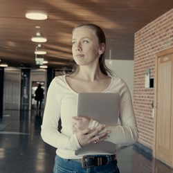 video_engage_Mastergrad
