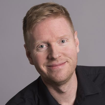 Førsteamanuensis Christian Langerfeld, Institutt for fagspråk og interkulturell kommunikasjon. 