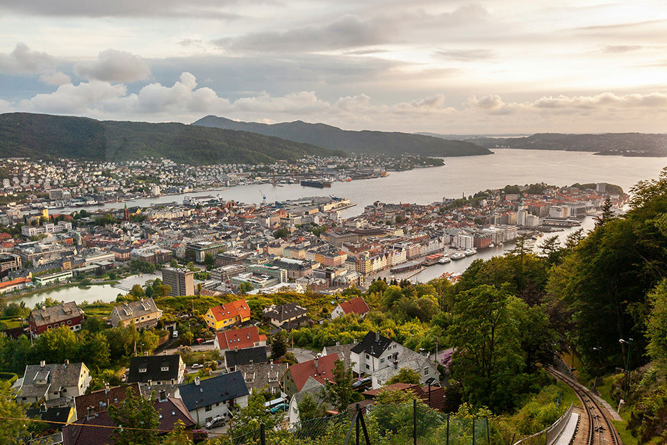 Bergen seen from mount Fløyen. Photo: Matt Palmer/unsplash.com