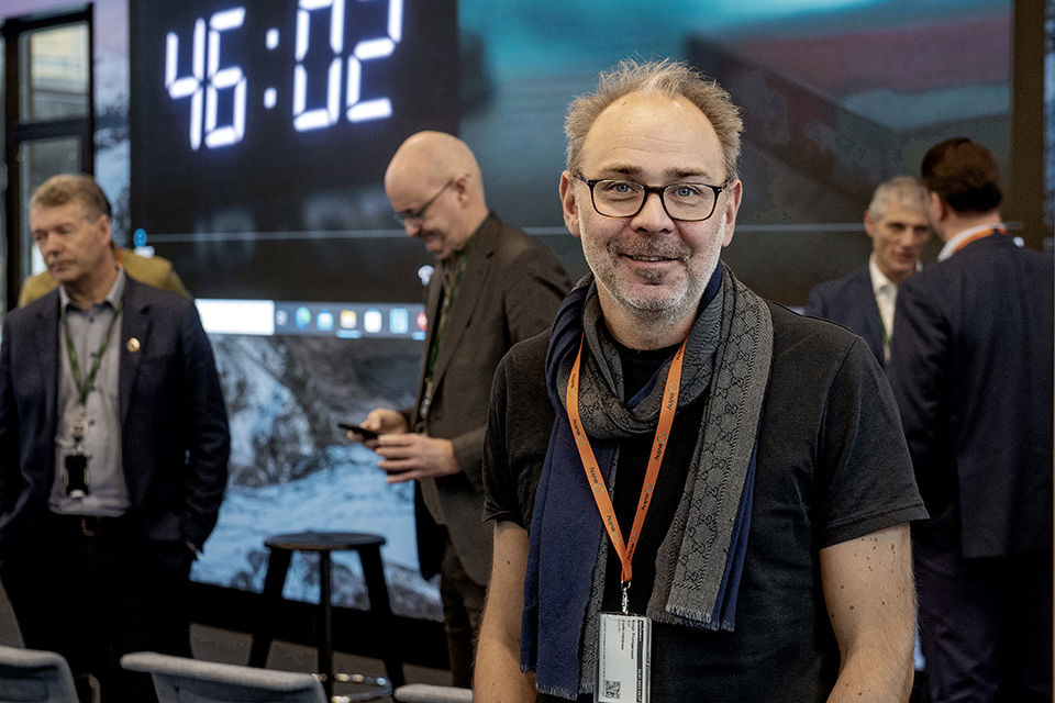 Professor Helge Thorbjørnsen (NHH) presented new research and sparked interesting discussions among the workshop participants. 