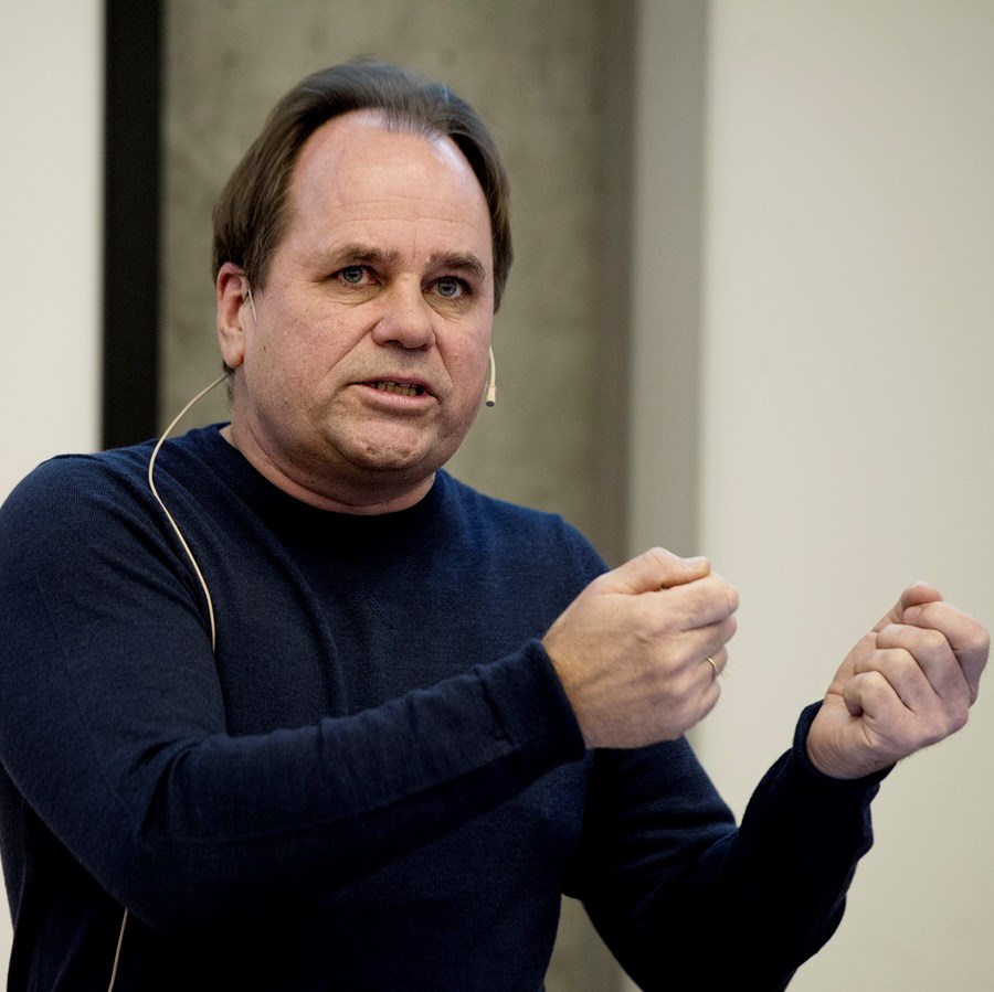 Professor Bertil Tungodden.