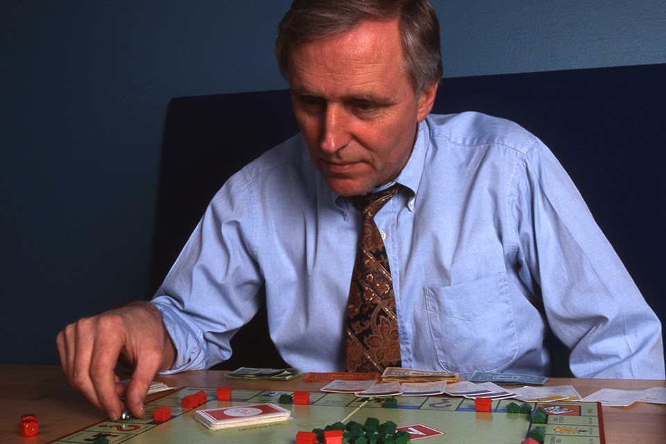 Thore Johnsen plays Monopoly. Archive Photo