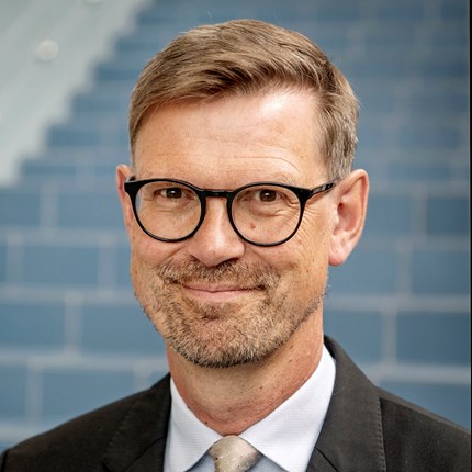 Associate Professor and head of Department of Finance, NHH. 