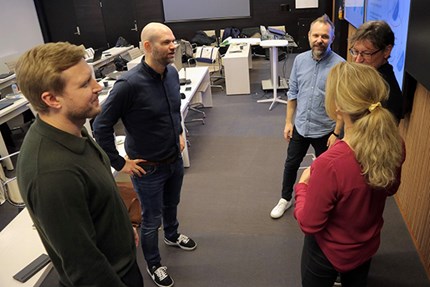 Sveinung Jørgensen og Lars Jacob Tynes Pedersen står for det faglige innholdet på det bedriftsinterne programmet til Inventura. Foto: Ove Sjøstrøm