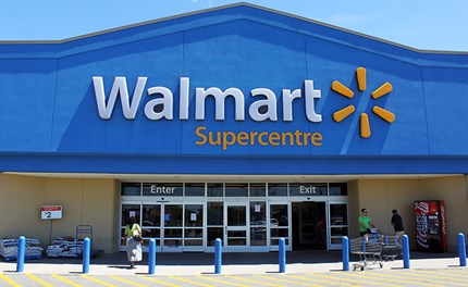 Walmart Supercentre. Photo: Niloo138/Dreamstime.com
