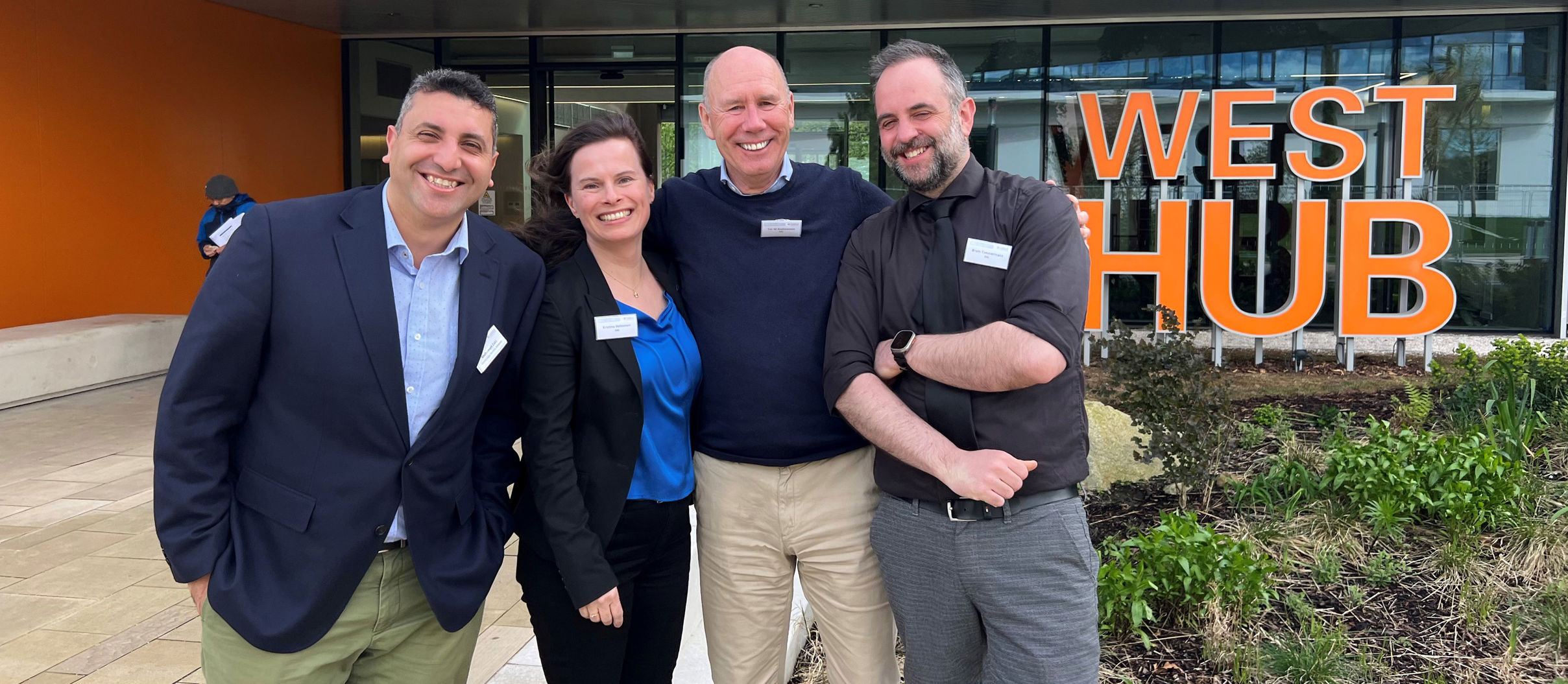 Academics gathered in Cambridge. From the left: Professor Mohamed Zaki, Cambridge Service Alliance, Professor Kristina Heinonen from Hanken School of Business / NHH, Professor Tor W. Andreassen and Professor Bram Timmermans, both from NHH Norwegian School of Economics. 