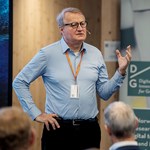 Rune Bjerke at Eviny and The Hub workshop. Photo: Helge Skodvin