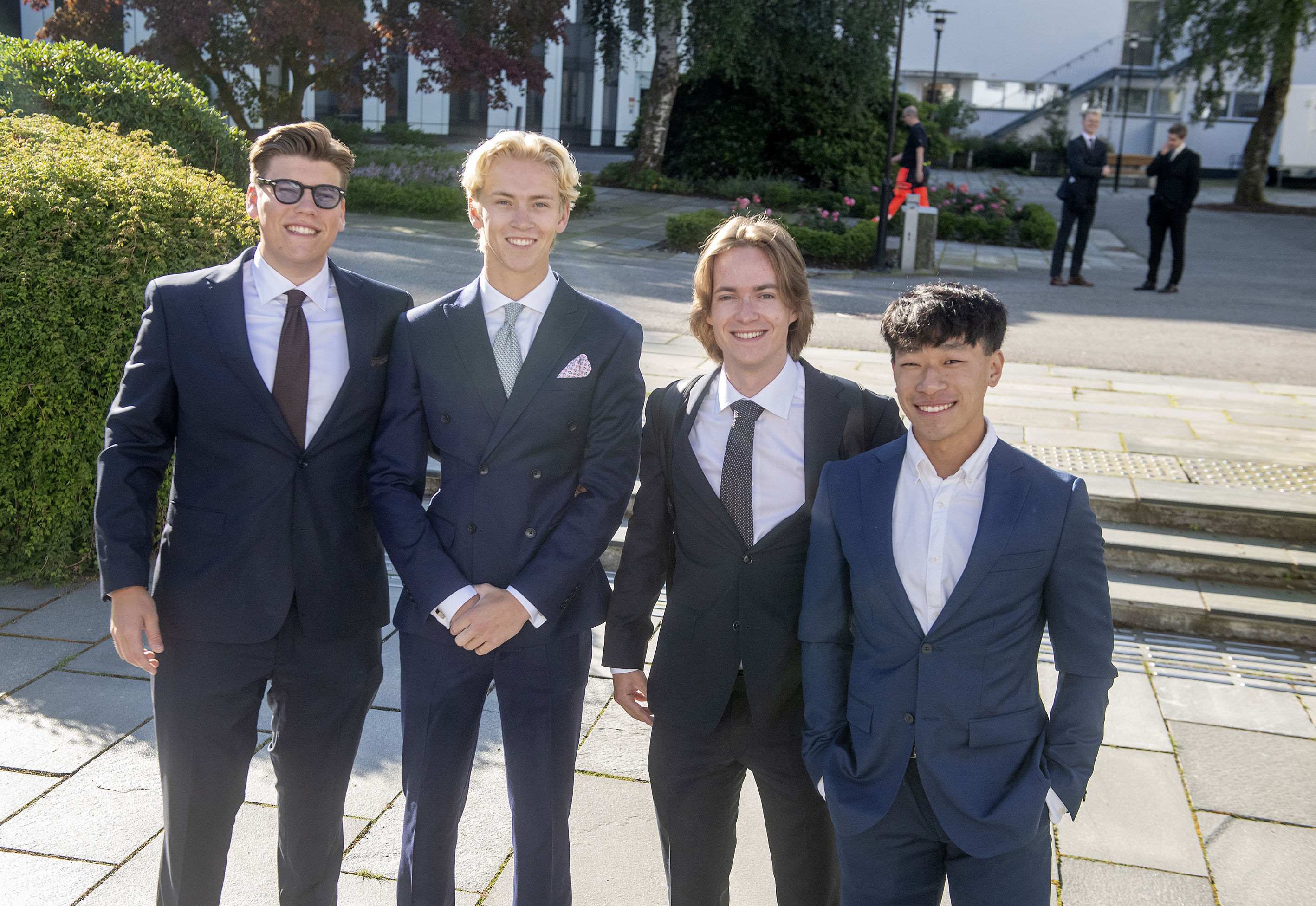 Fire unge menn som skal starte på NHH