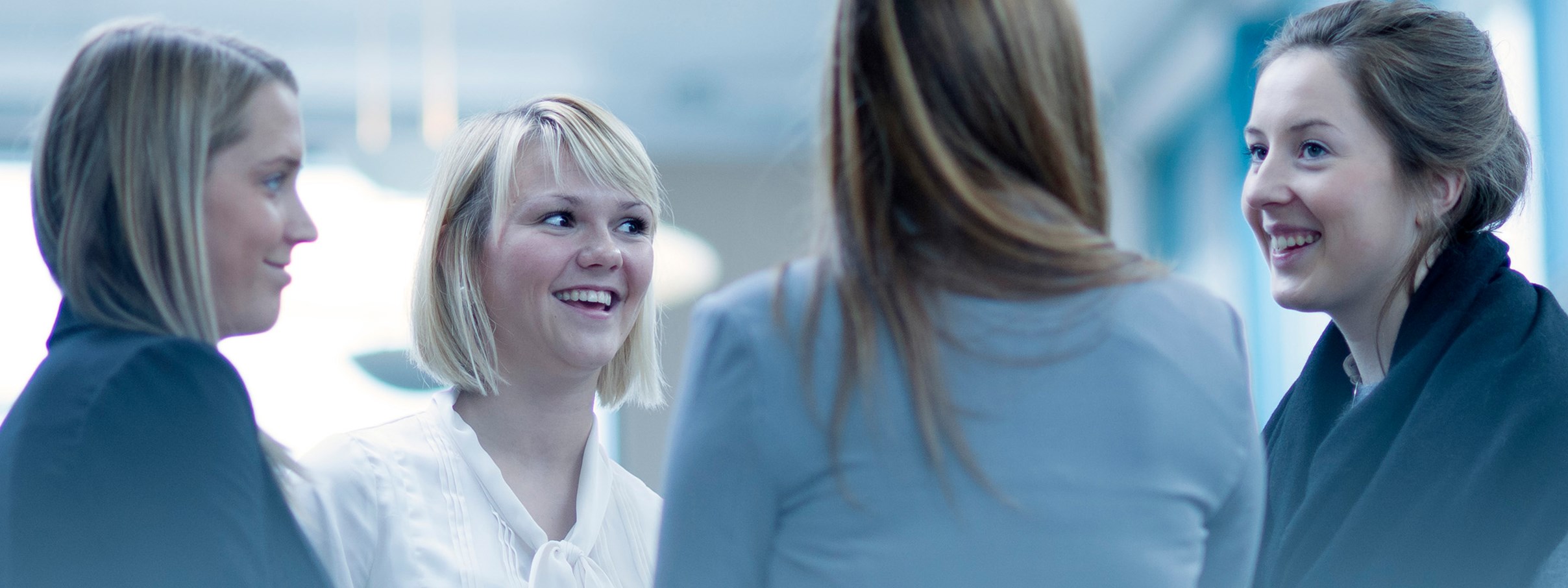 Illustrasjonsfoto kvinnelige studenter.