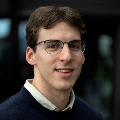 Barnabas Gabor Bakucz