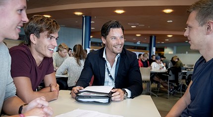 Mentorarrangement i førstekullsuken 2018. Foto: Helge Skodvin