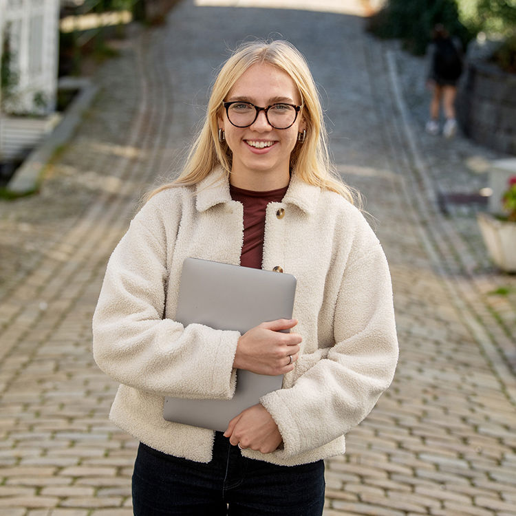 NHH studentambassadør. Foto: Helge Skodvin