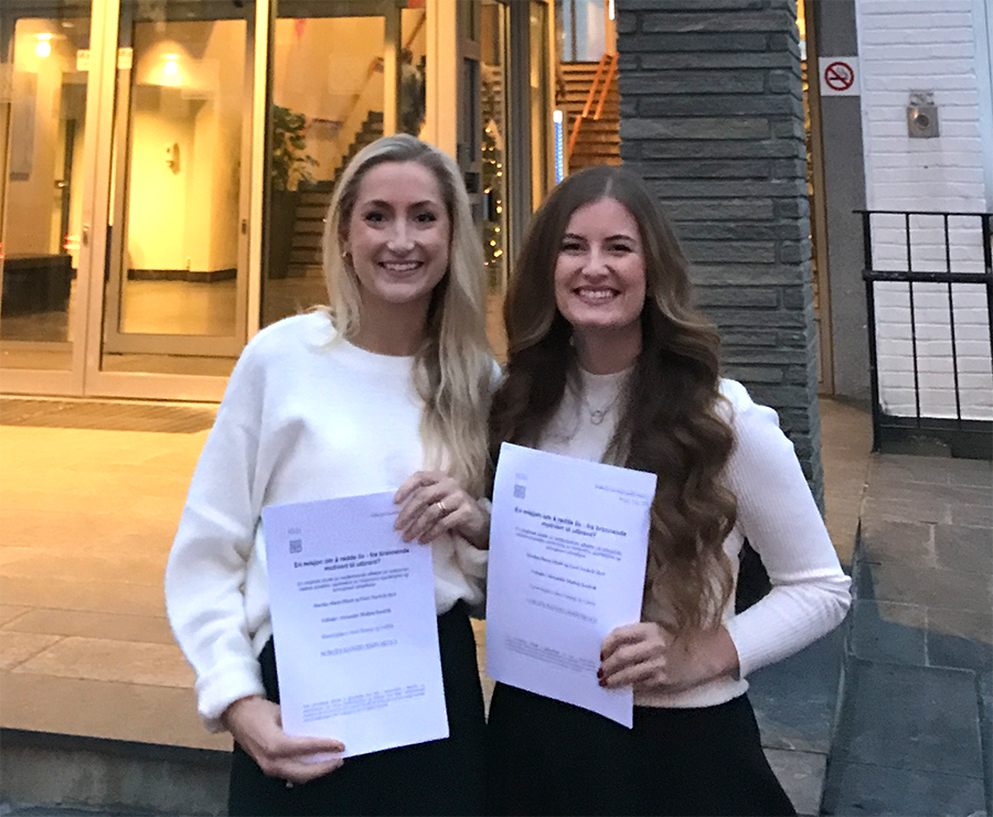 Guro Nordvik &Oslash;yri og Martha-Marie Olimb.png