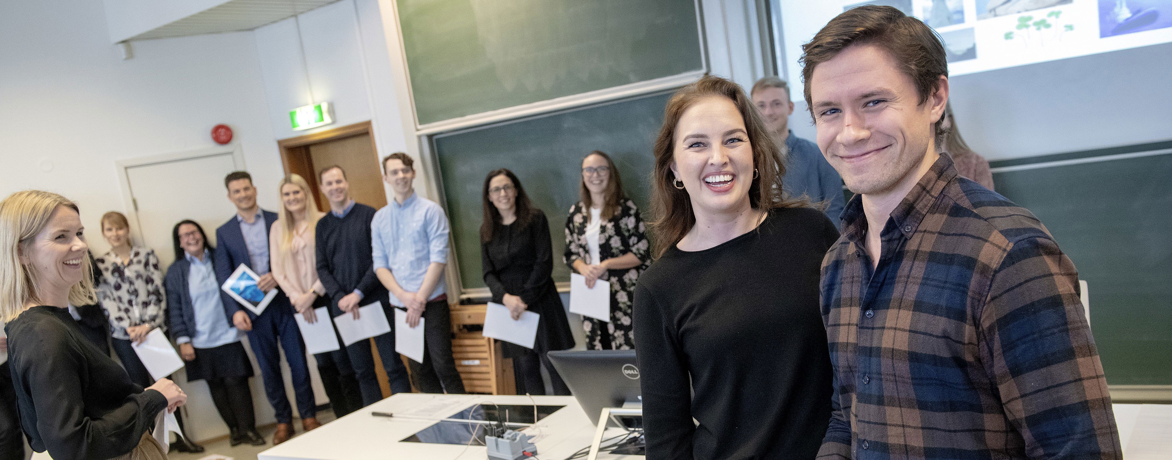 Inga Øystese Hovde, entrepreneur and partner in Salto Norway, is one of NHH’s new mentors. She will be NHH student Ole Etnan’s adviser and counsellor. Far left: senior consultant Heidi K Westli from AFF.