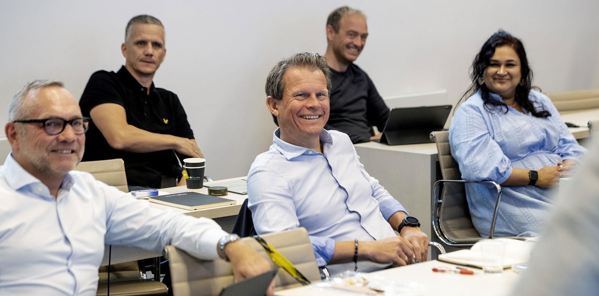 Deltakerne på NHHEs program kommer fra en rekke store norske virksomheter innen finans, industri og andre virksomheter (fra venstre): Harald Rokke, Lars Christian Blåsternes, Bård Brath Ingerø, Espen Remme og Priyanka Chatterjee. 