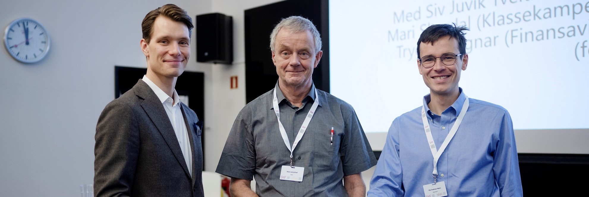 «Konferanse om eierskap i nyhetsmarkedet» ble denne uken arrangert av Samfunns- og næringslivsforskning (SNF) og NHH. Konferansen, som SNF-forsker Tellef Solbakk Raabe, NHH-professor Hans Jarle Kind og postdoktor ved SNF Ole-Andreas Elvik Næss står bak, trakk toppledere fra landets største medieselskaper. 