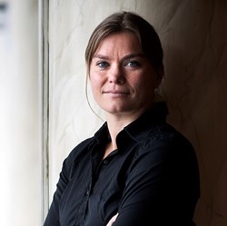 Invgvild Almås, av Odd Mehus