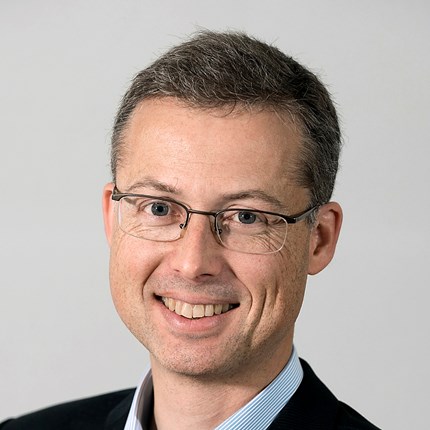 Head of department and Professor at the Department for Business and Management Science Jarle Møen.
