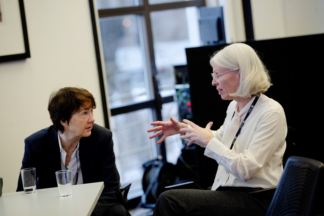 Gnvoi Ulstein og Mette I. Wikborg